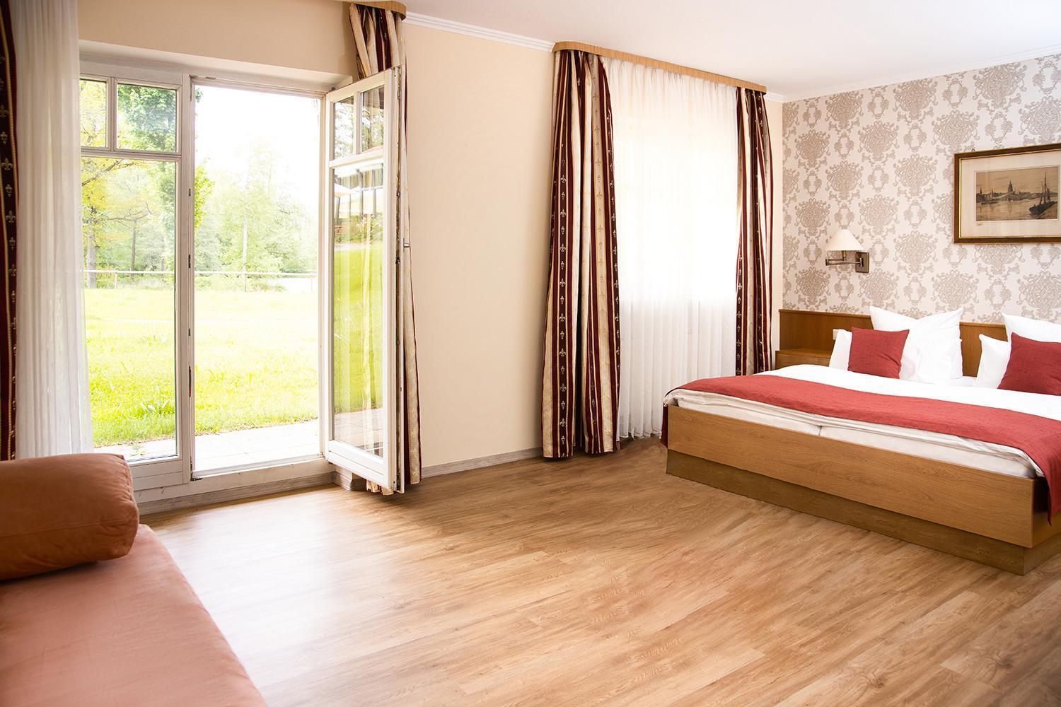 Landschloss Ernestgruen Neualbenreuth Kültér fotó